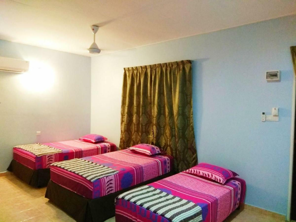 Trigona Chalet Hotel Marang Kültér fotó